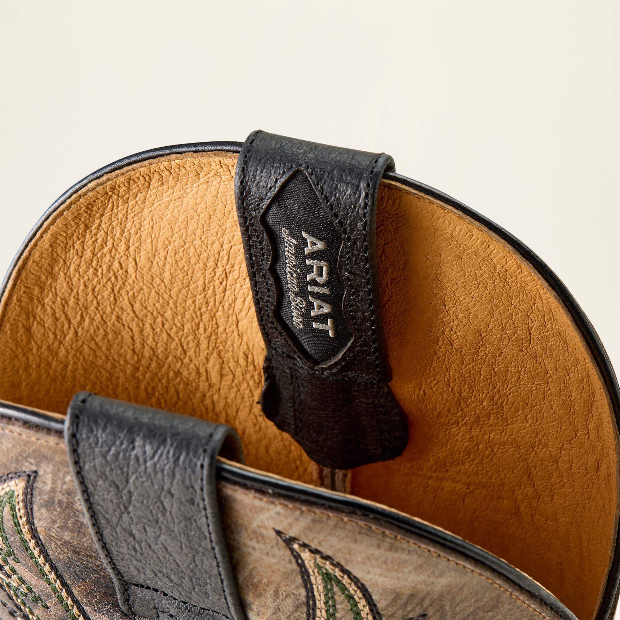 Ariat Futurity Platinum Narrow Cutter Toe Cowboy Boot Men