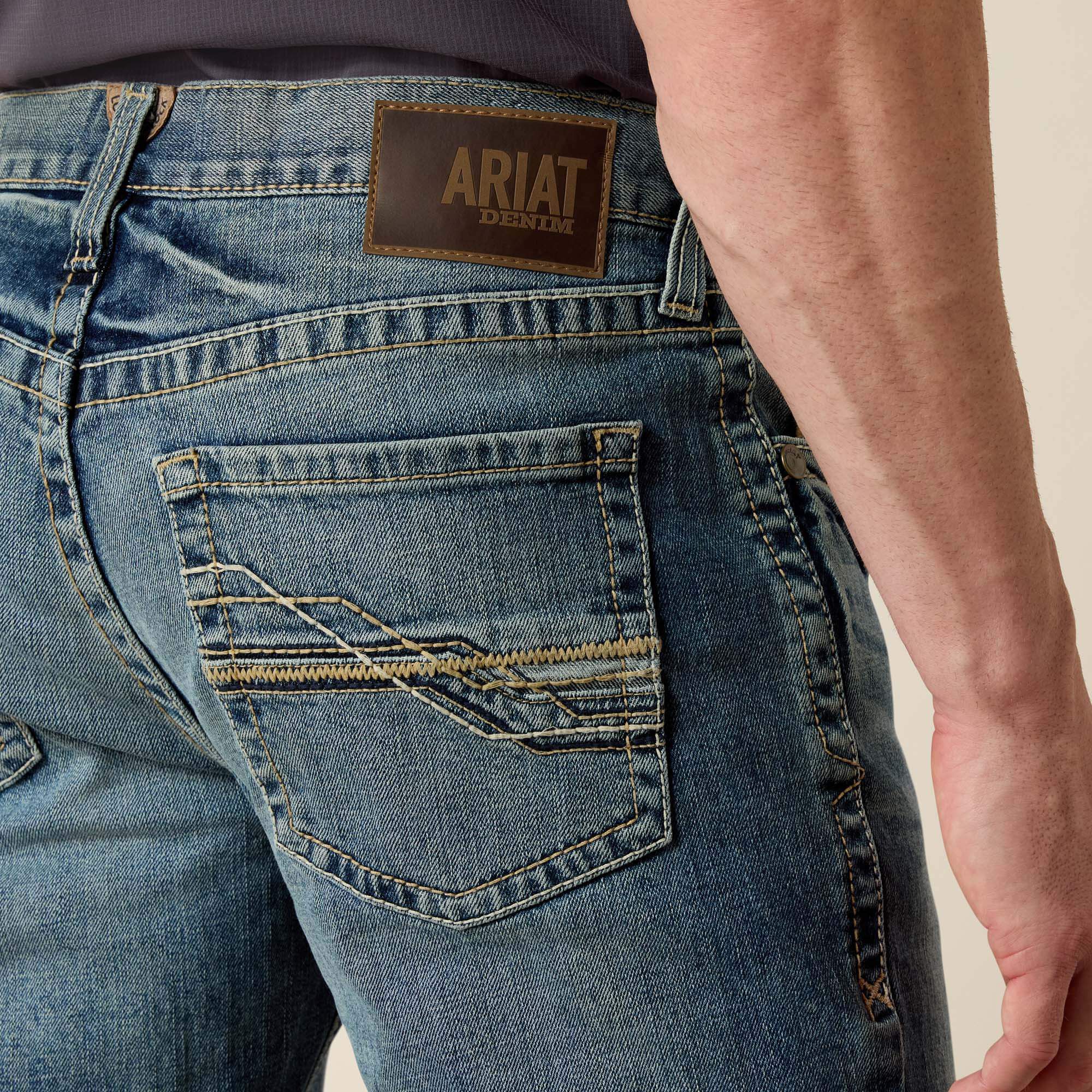 Ariat M4 Low Rise Stretch Shoreway Stackable Straight Leg Jean Men|Trends