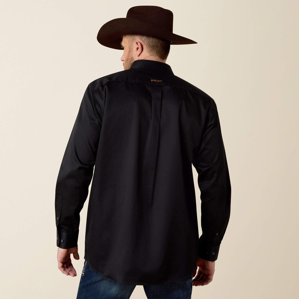 Ariat Solid Twill Classic Fit Shirt Men