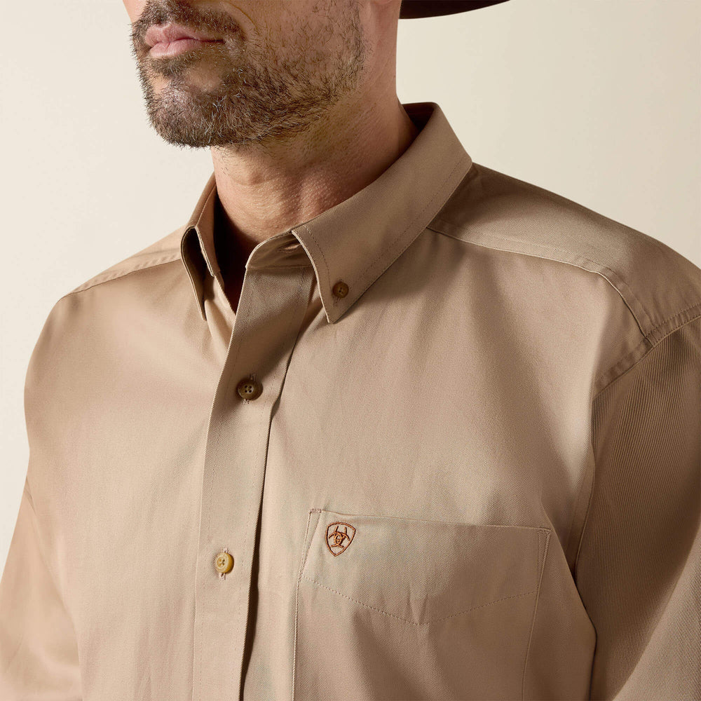 Ariat Solid Twill Classic Fit Shirt Men