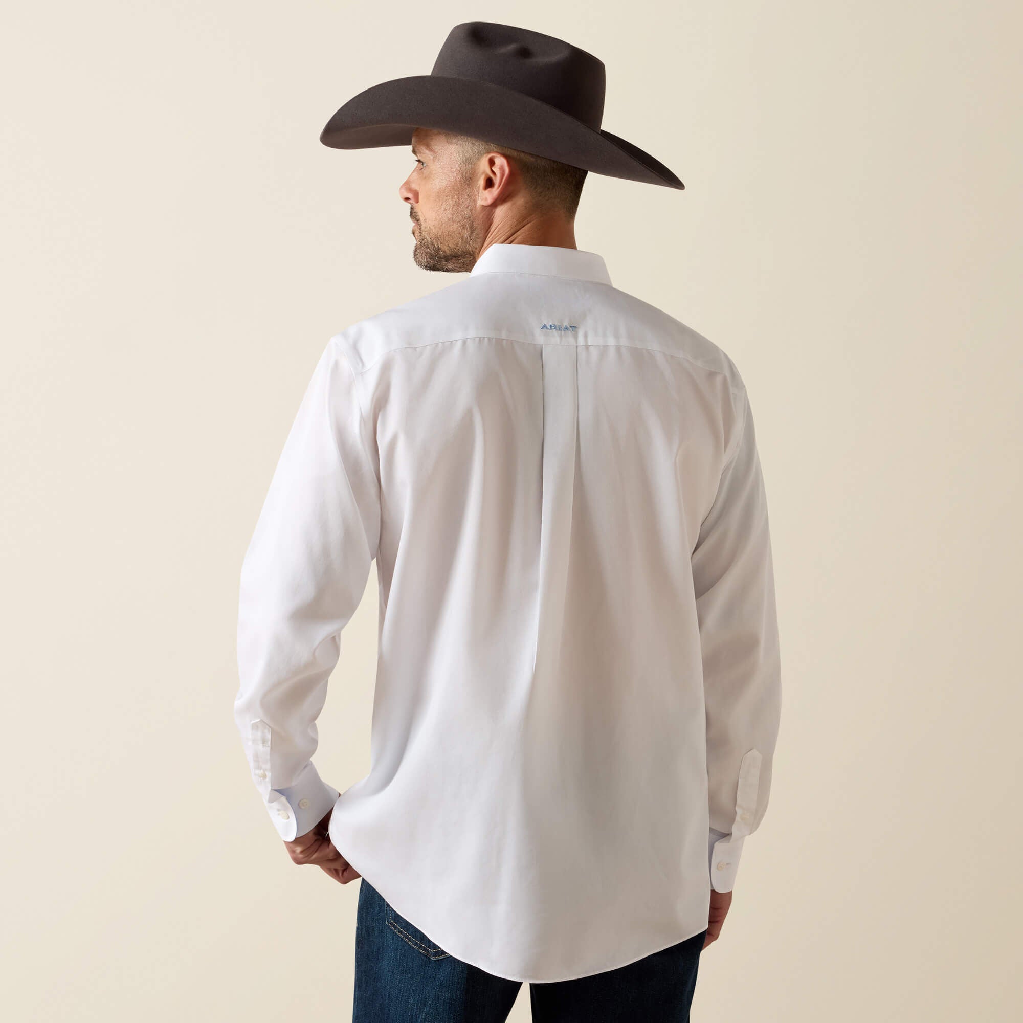 Ariat Wrinkle Free Solid Classic Fit Shirt Men
