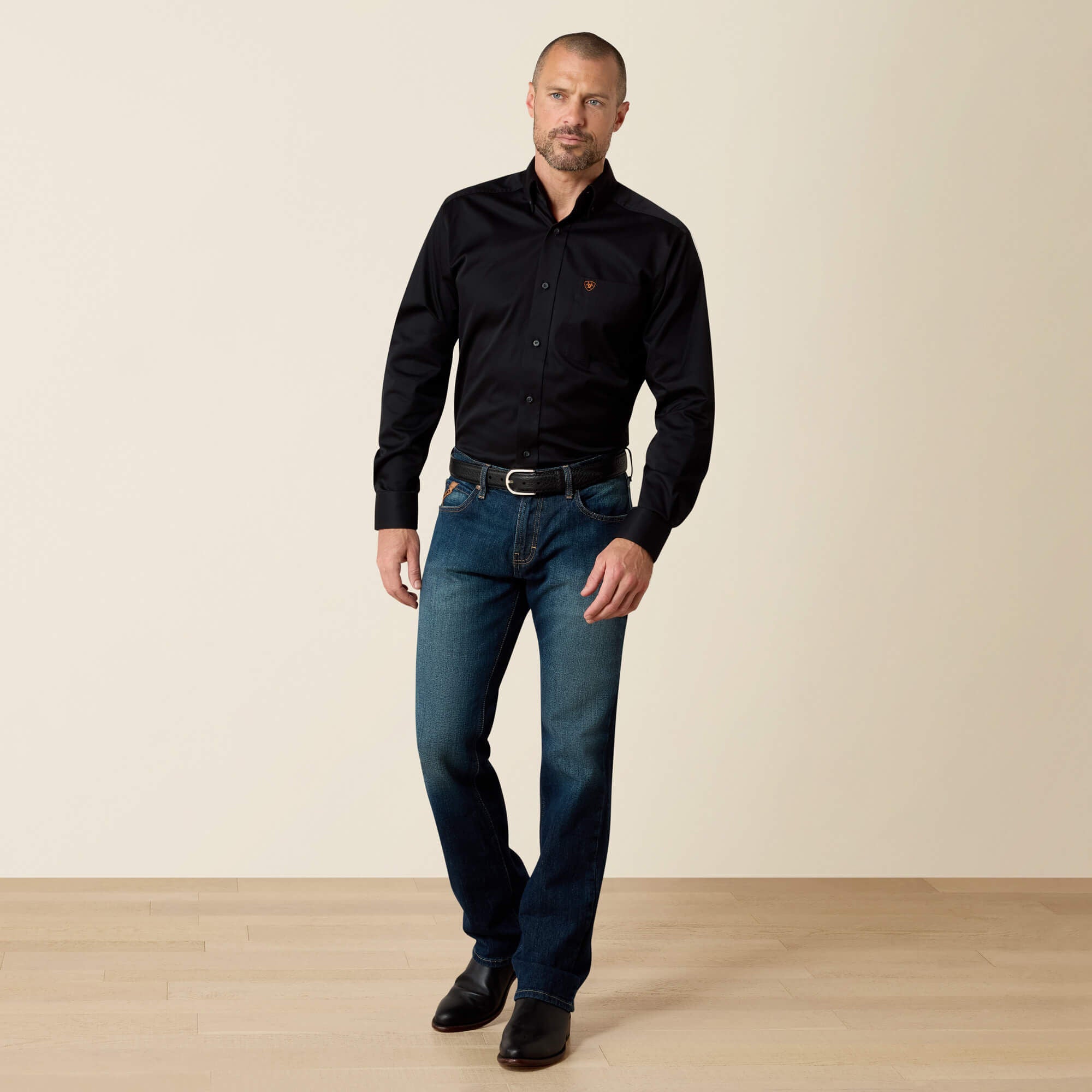 Ariat Solid Twill Fitted Shirt Men