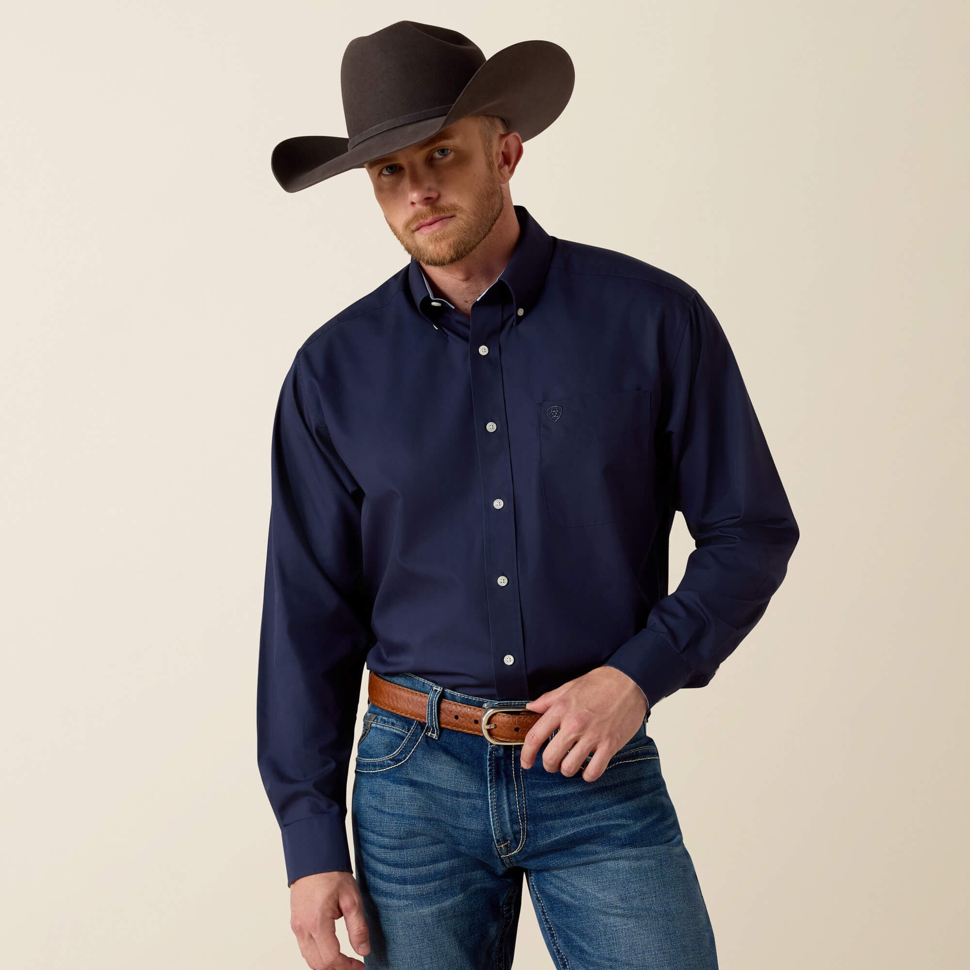 Ariat Wrinkle Free Solid Classic Fit Shirt Men
