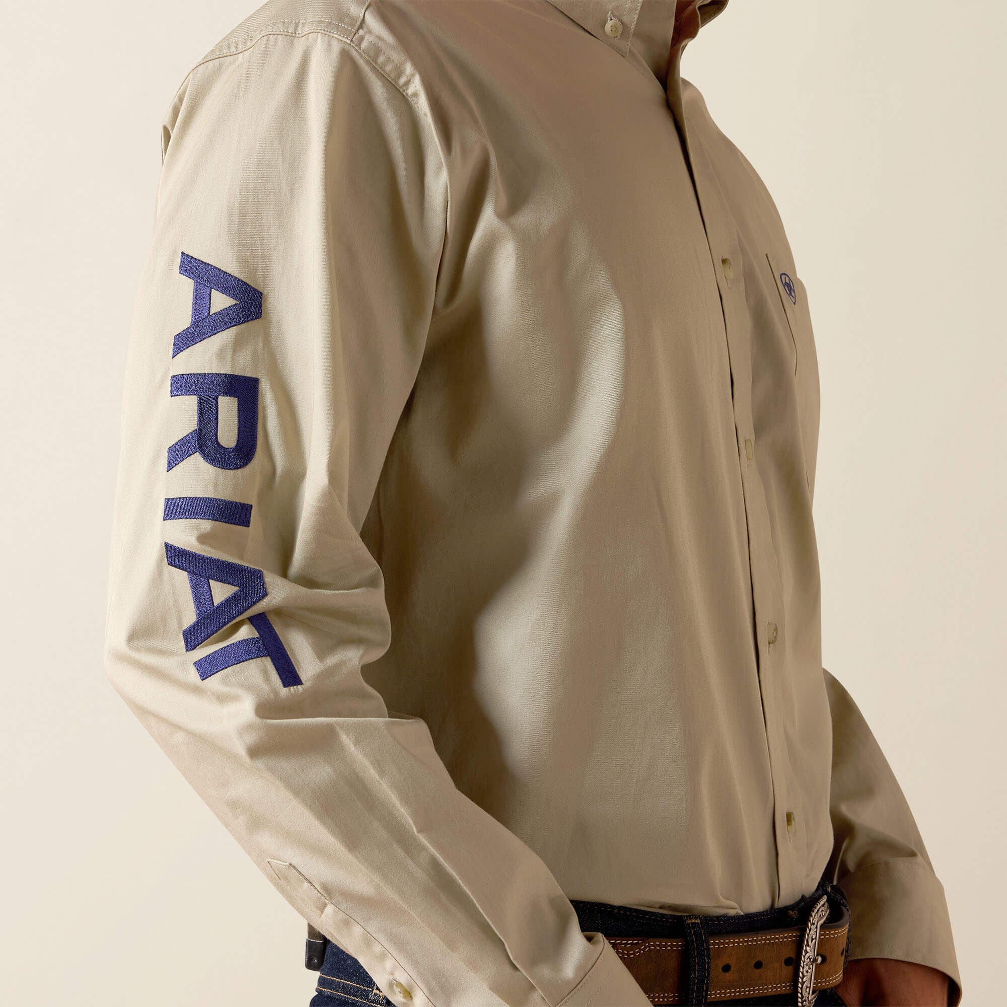 Ariat Team Logo Lightweight Twill Classic Fit Shirt Men