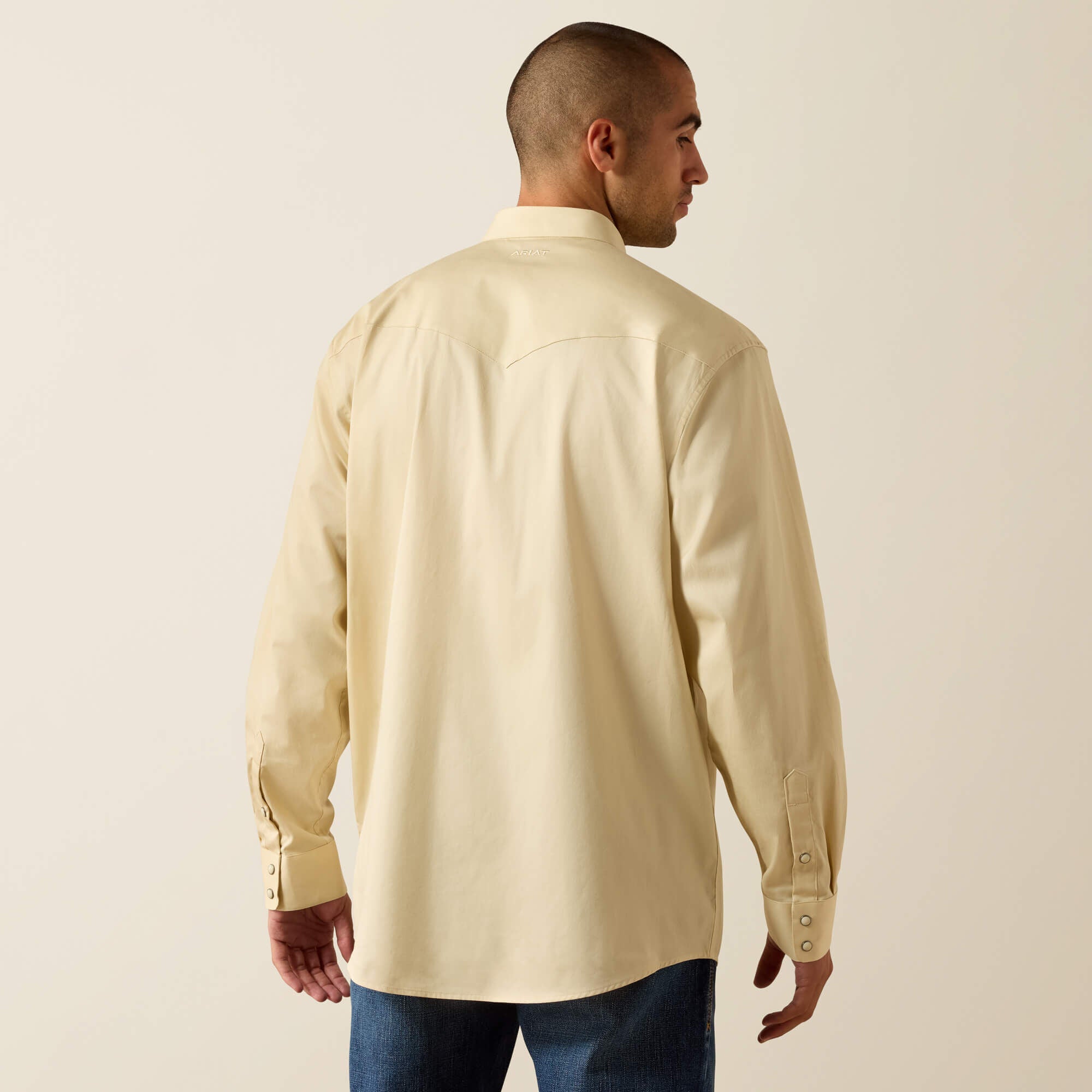 Ariat Lightweight Twill Classic Fit Snap Shirt Men
