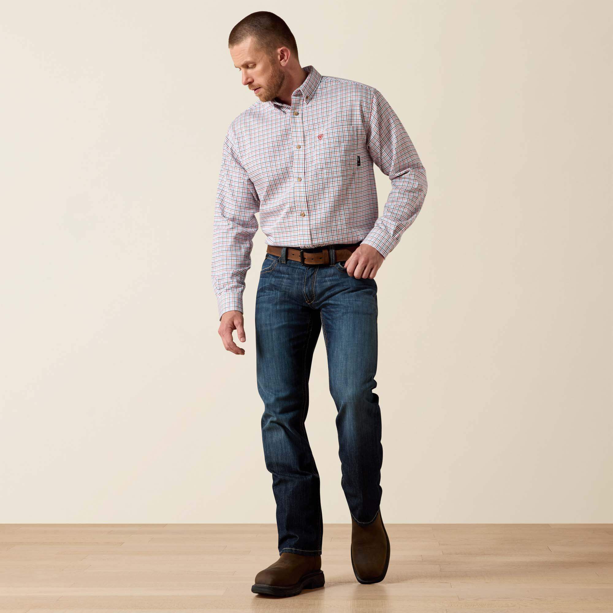 Ariat FR M5 Straight DuraLight Stretch Basic Straight Leg Jean Men
