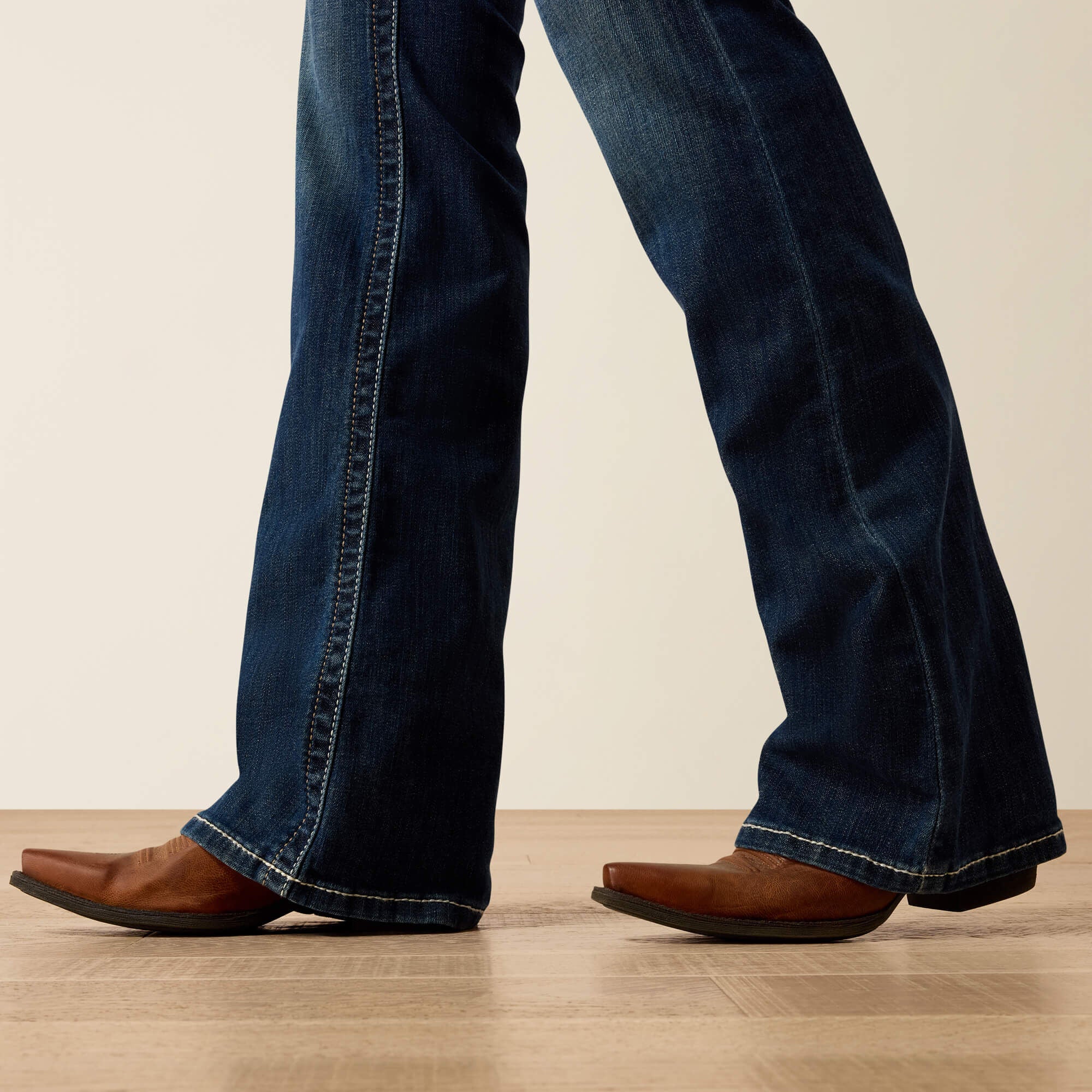 Ariat R.E.A.L. Mid Rise Stretch Entwined Festival Boot Cut Jean Women