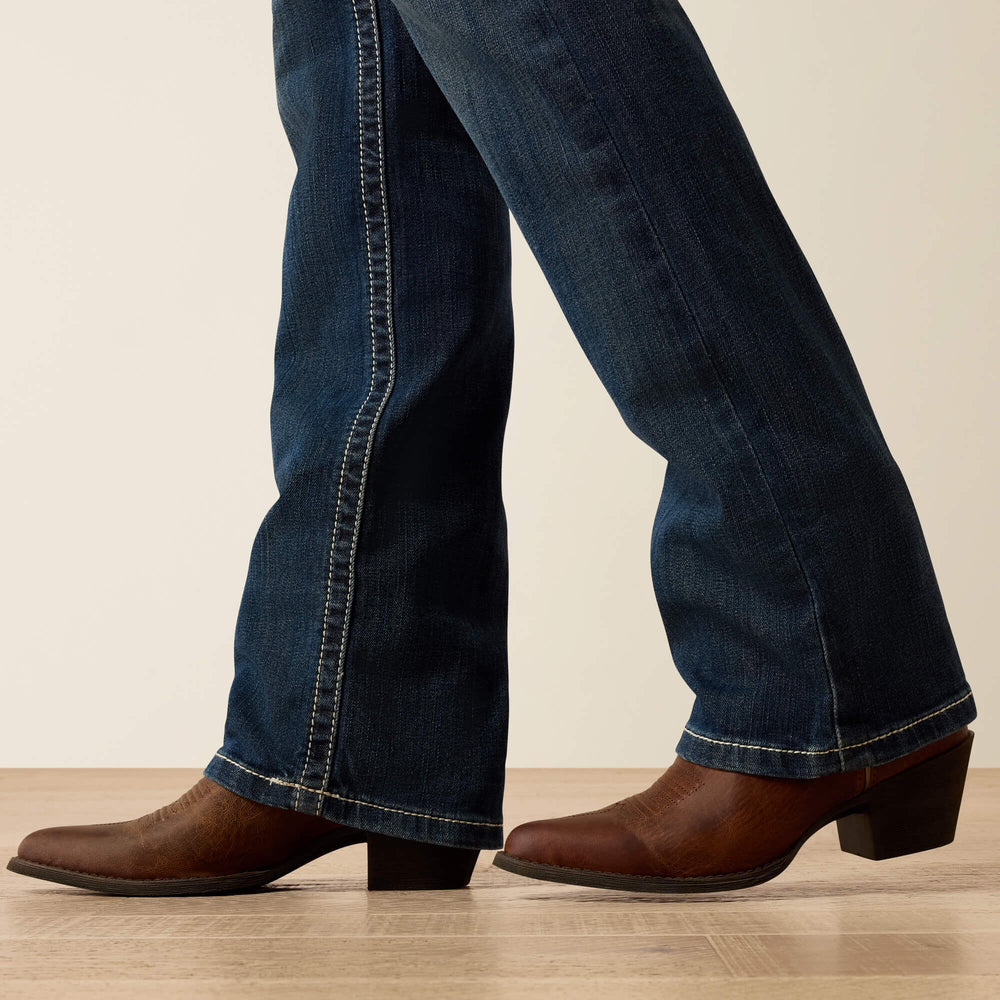 Ariat R.E.A.L. Mid Rise Stretch Ivy Stackable Straight Leg Jean Women|Trends