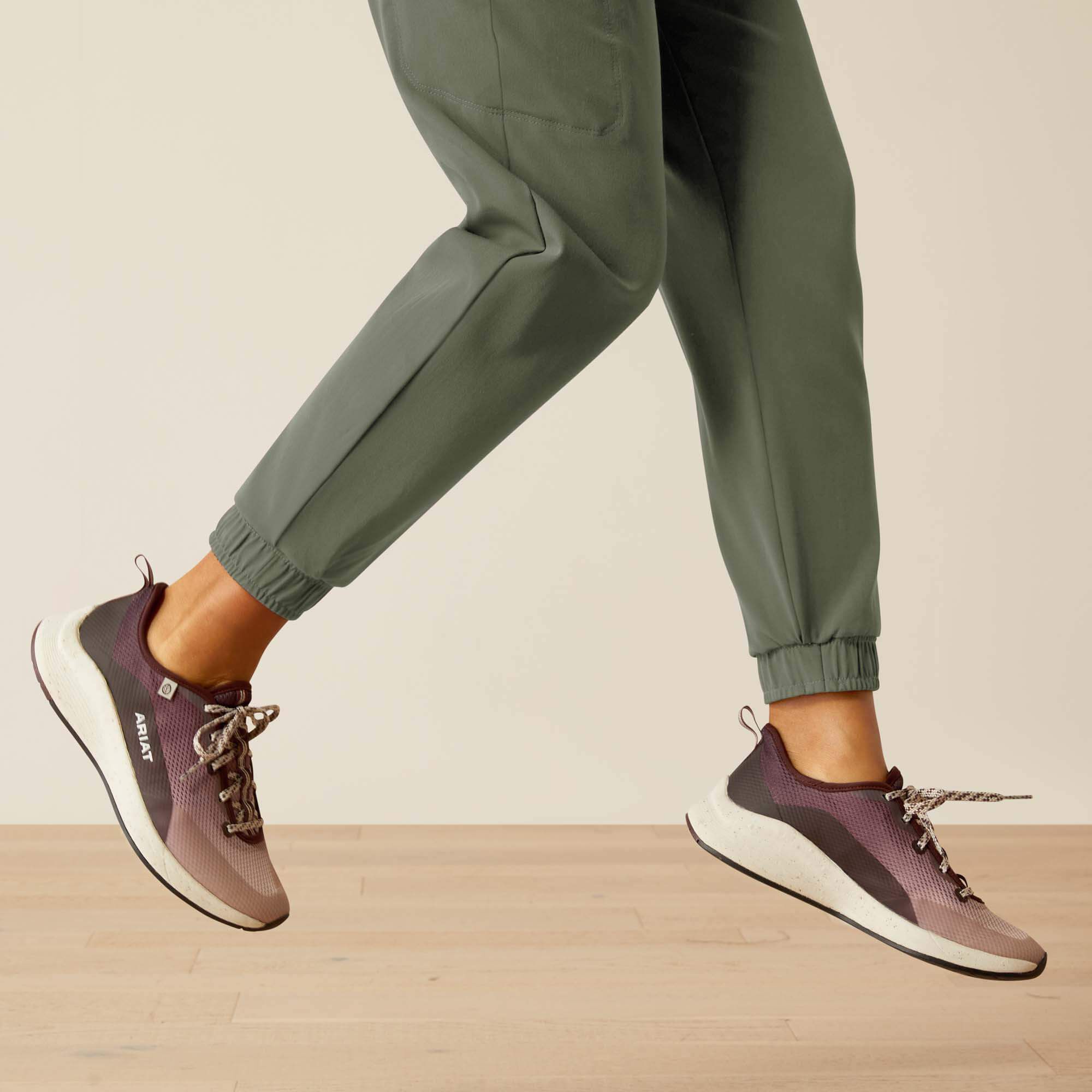 Ariat Blackwell Cargo Stretch Jogger Scrub Pant Women