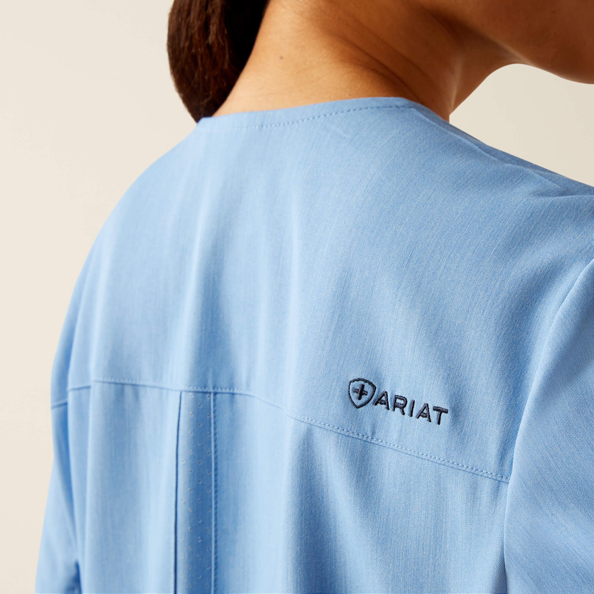 Ariat Clara 6 Pocket Scrub Top Women