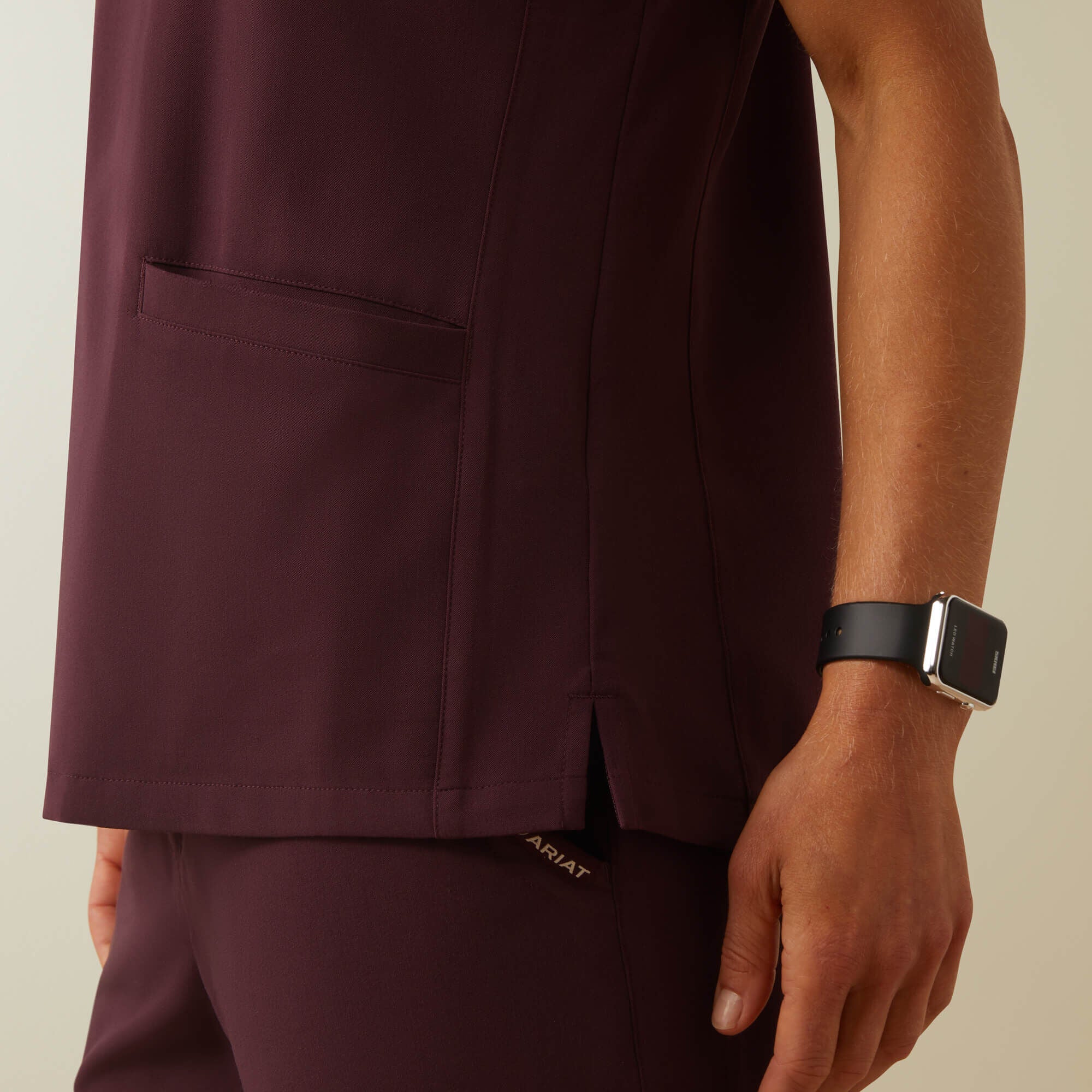Ariat Clara 6 Pocket Scrub Top Women