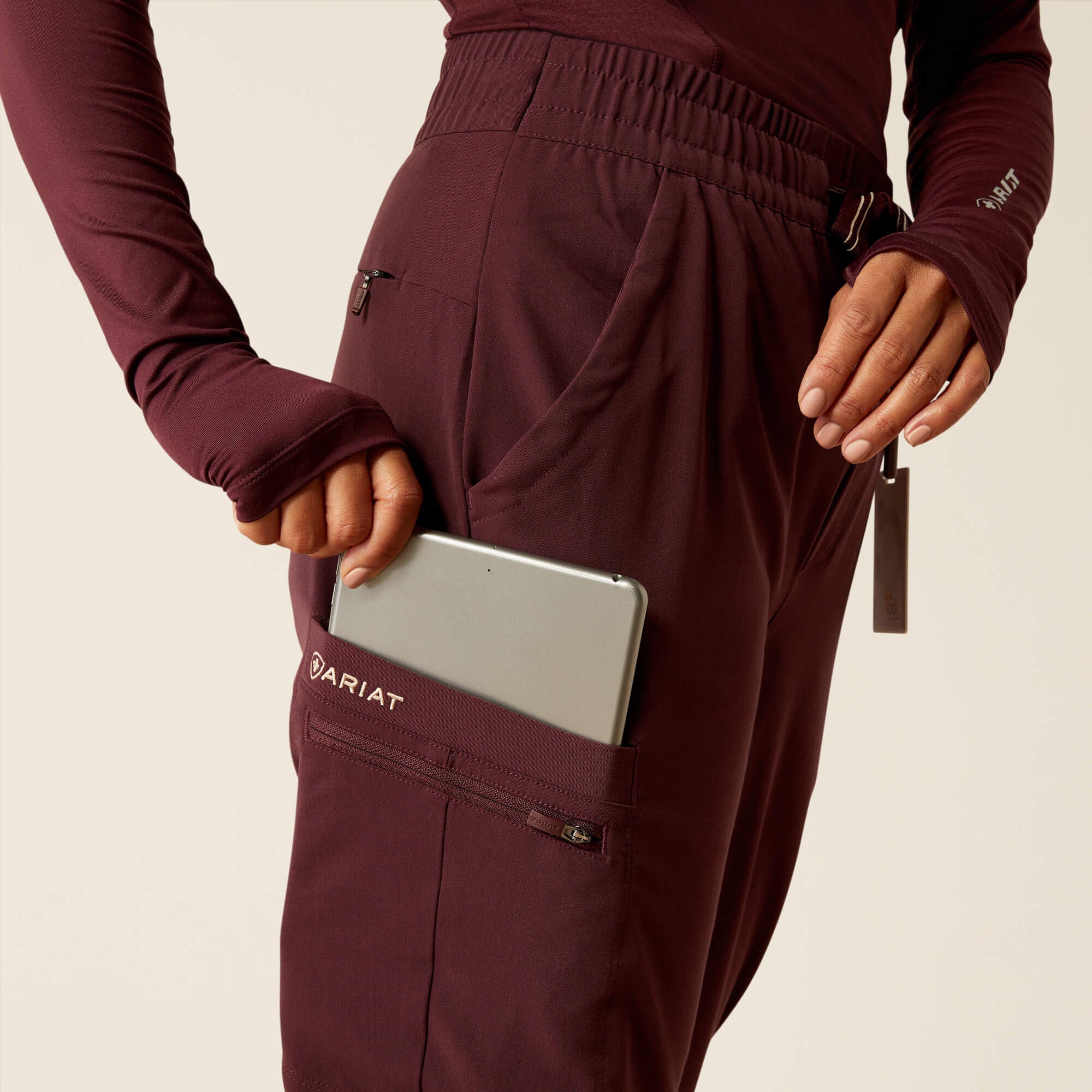Ariat Blackwell Cargo Stretch Jogger Scrub Pant Women