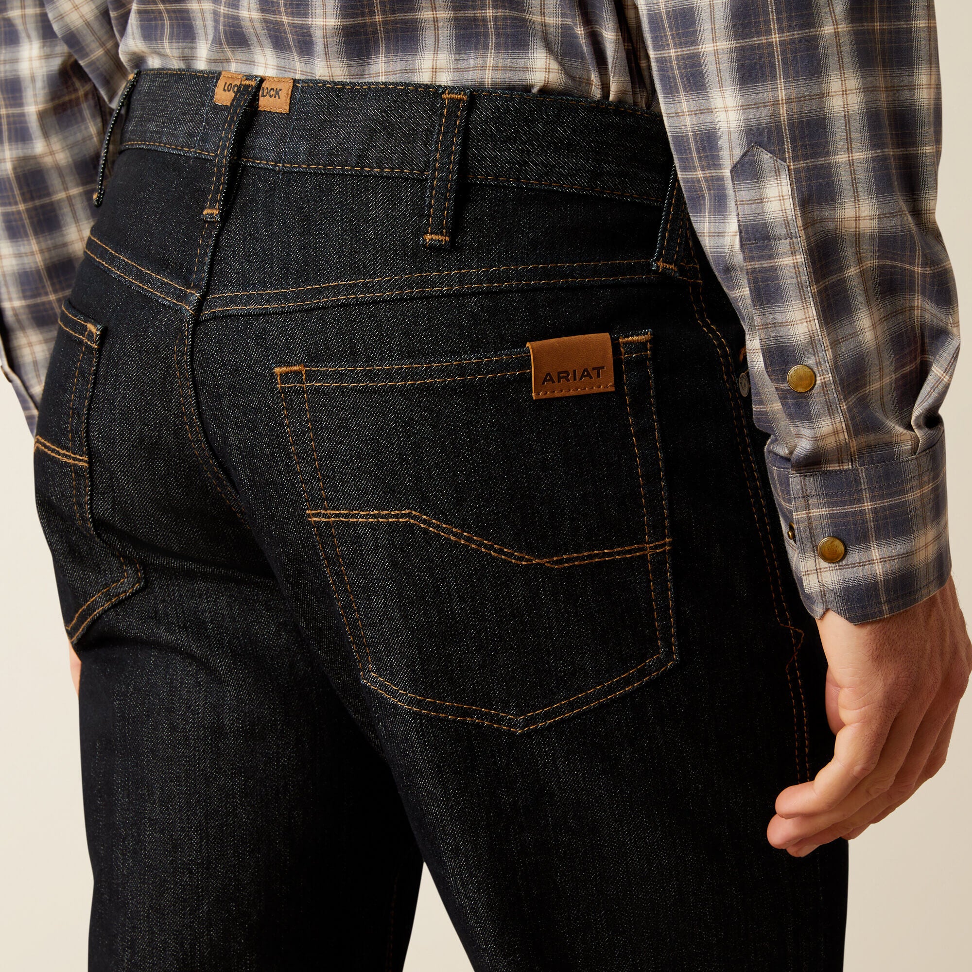Ariat M5 Blade Relentless Original Fit Trends