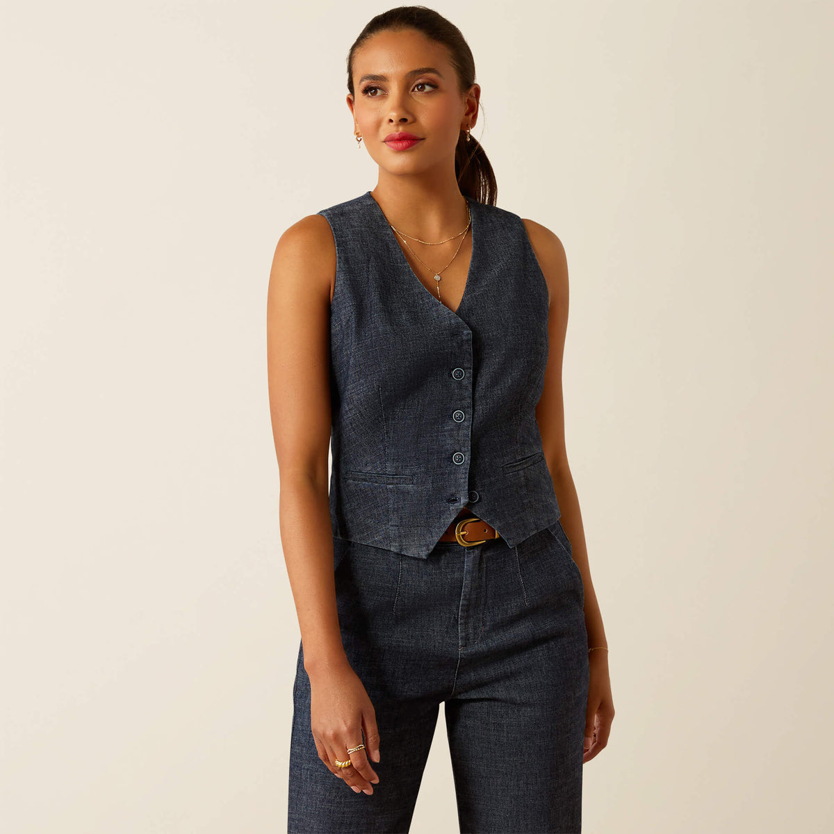 Ariat Hatfield Vest Trends