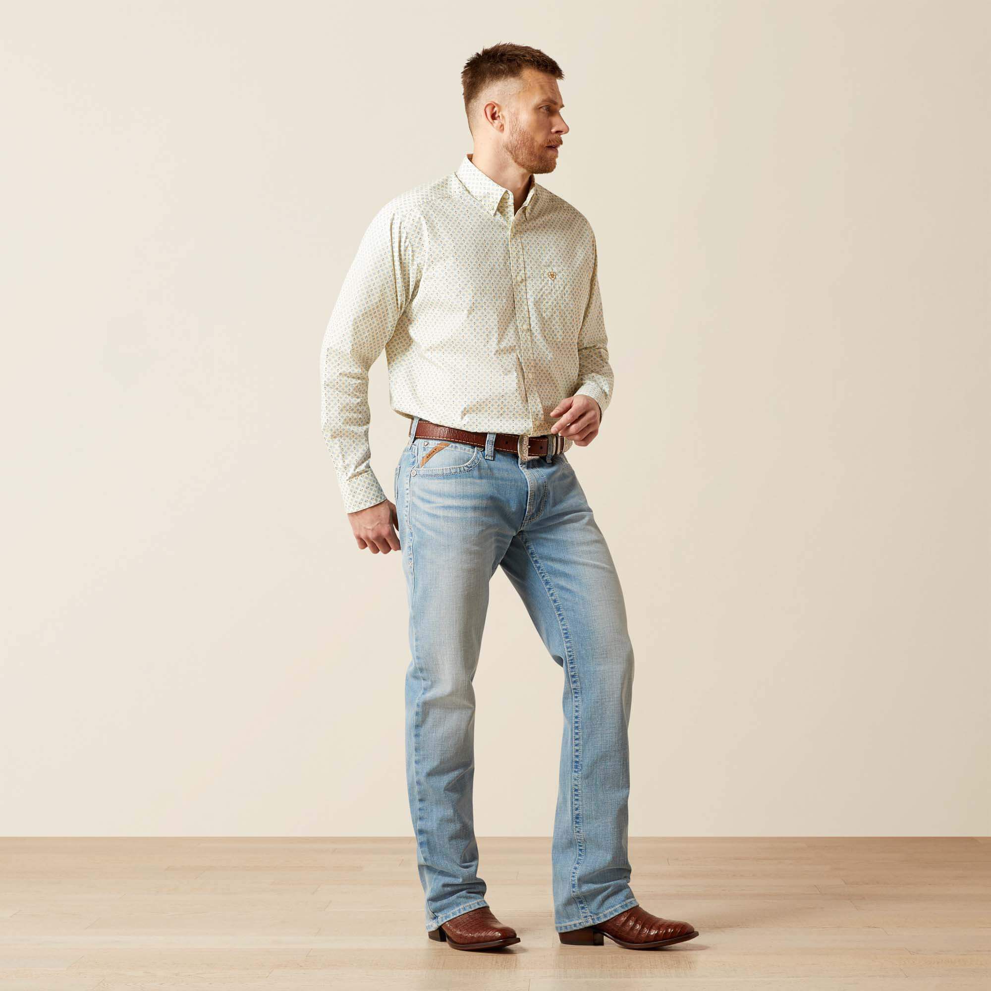 Ariat M4 Relaxed Lucas Straight Leg Jean Trends